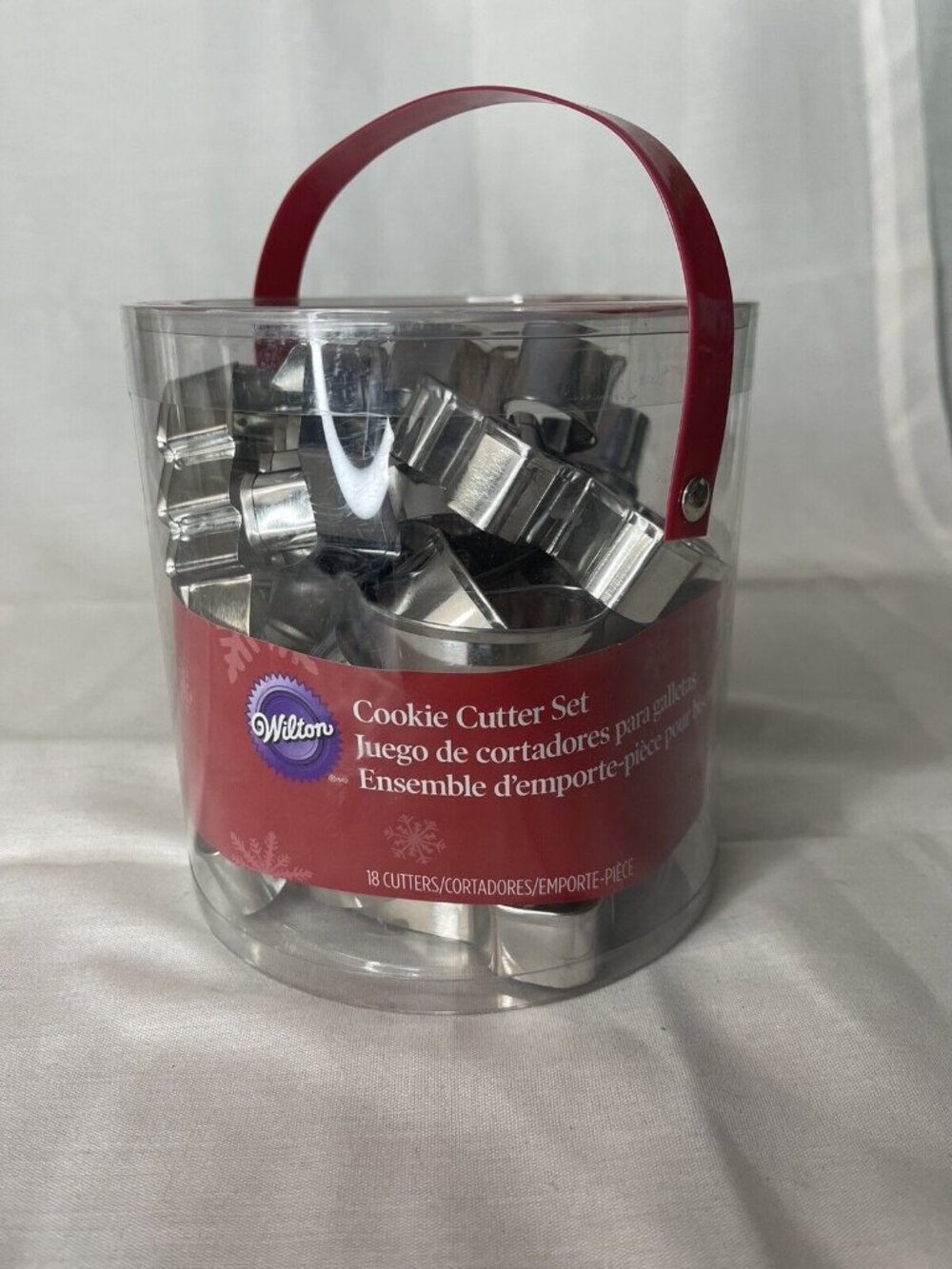 Wilton 18 Piece Metal Christmas Holiday Cookie Cutter Set, New